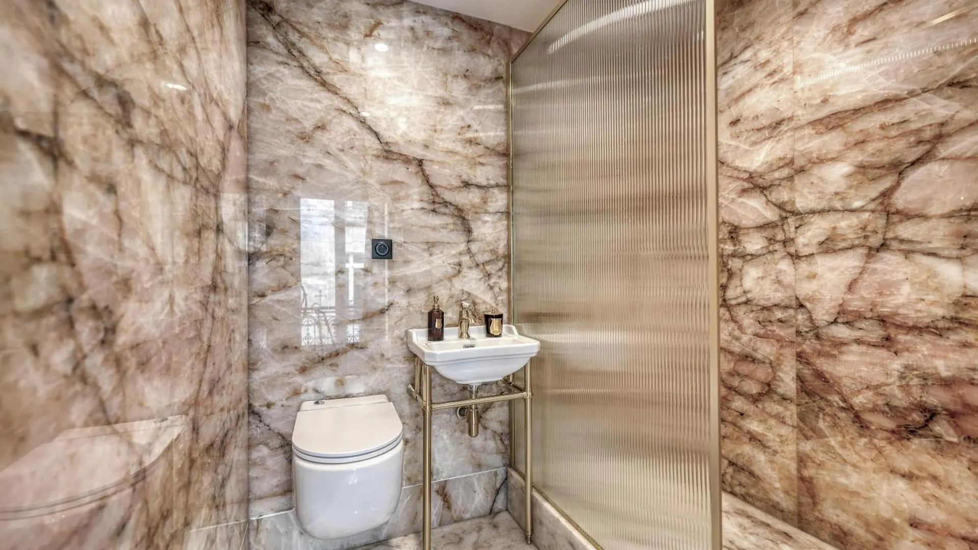 Appartement Montaigne Luxury *